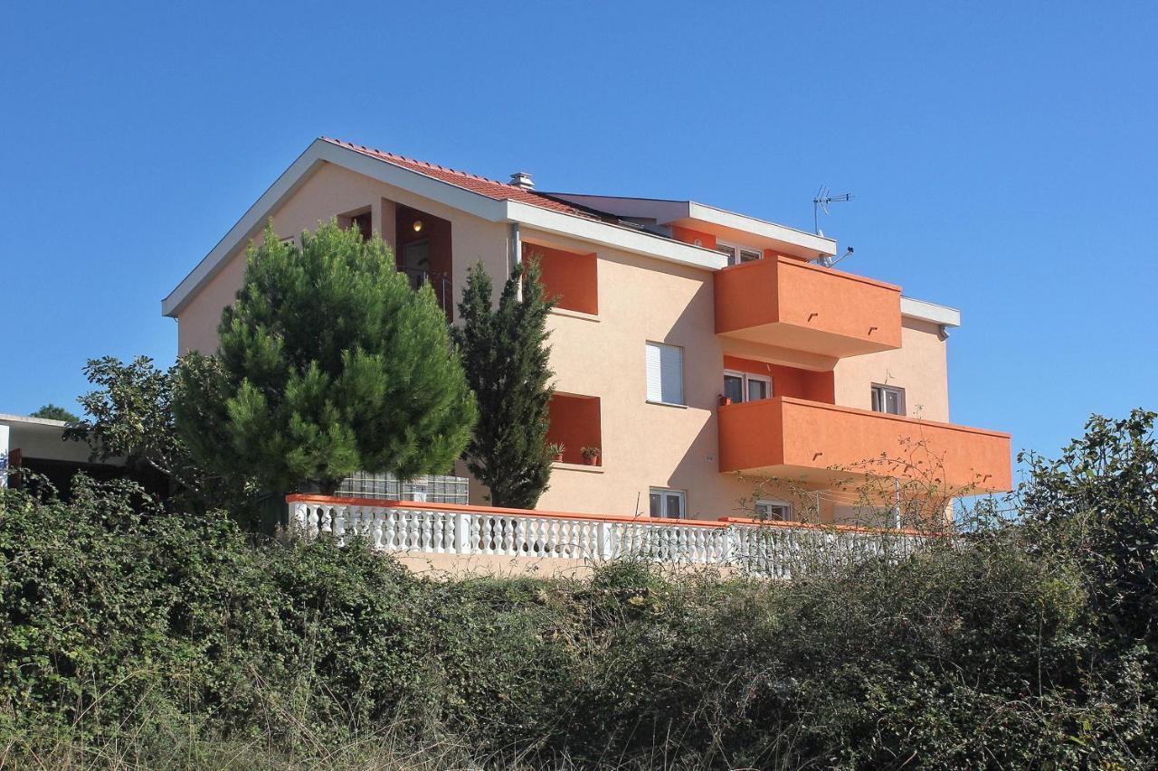 Apartments By The Sea Vlasici, Pag - 9324 Exterior photo